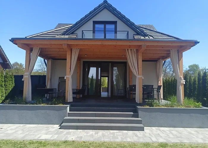 Ucieknij Do Luksusu: Villa Wola